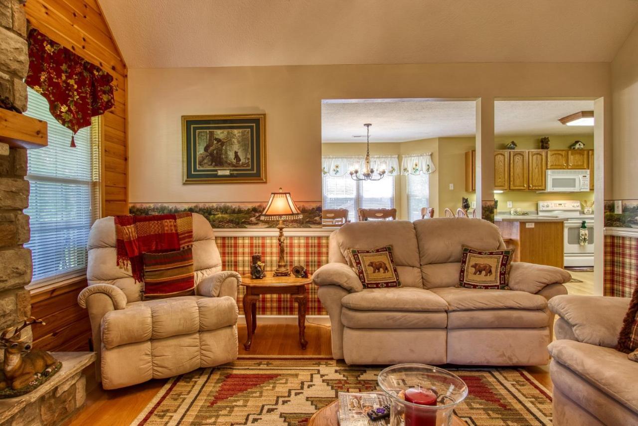Bluebird'S Song By Honeybearcabins Sevierville Exterior photo